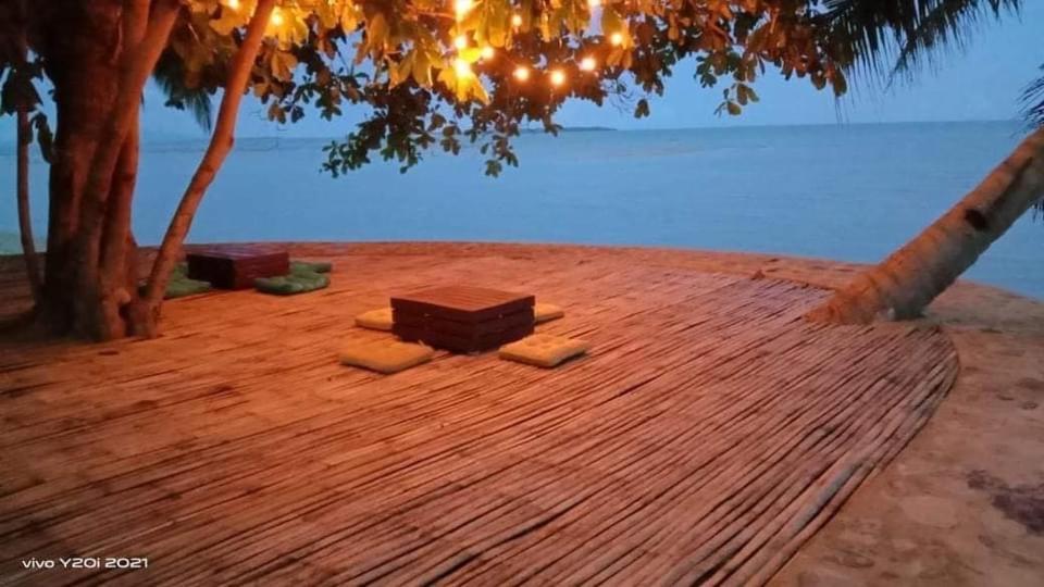 Mecaja Beach House Roxas  Extérieur photo