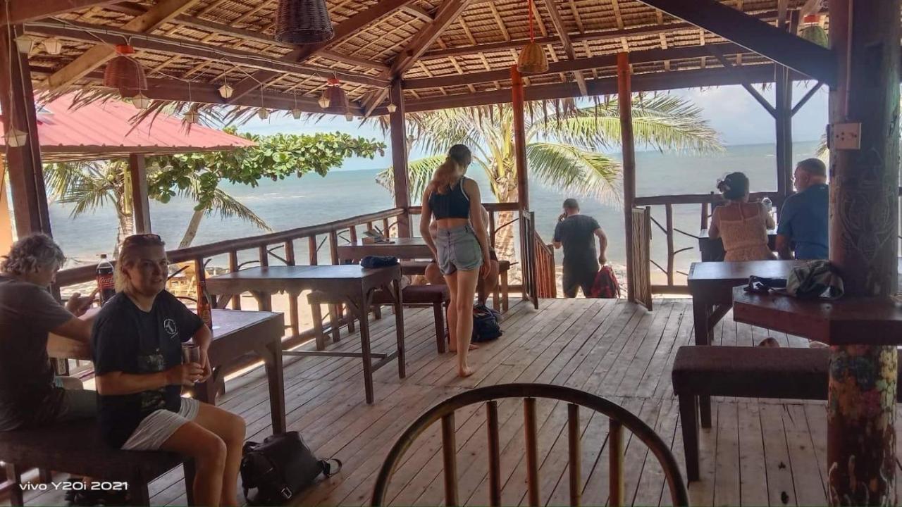 Mecaja Beach House Roxas  Extérieur photo