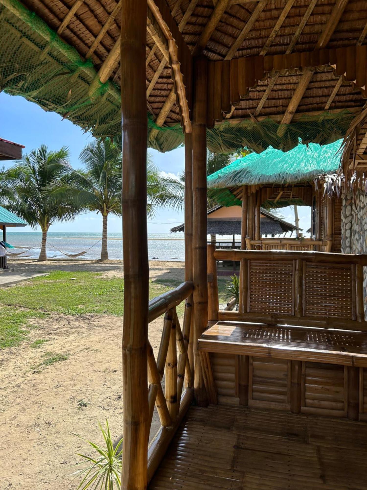 Mecaja Beach House Roxas  Extérieur photo